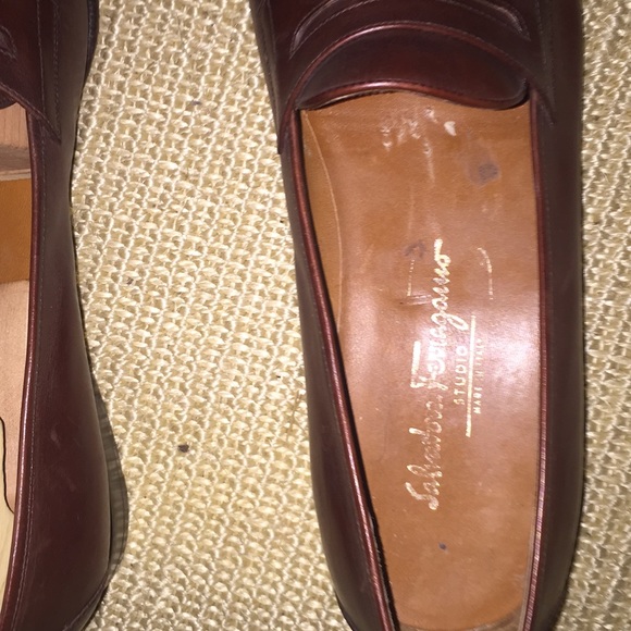 Ferragamo Studio Italy men’s loafers size 11 D.